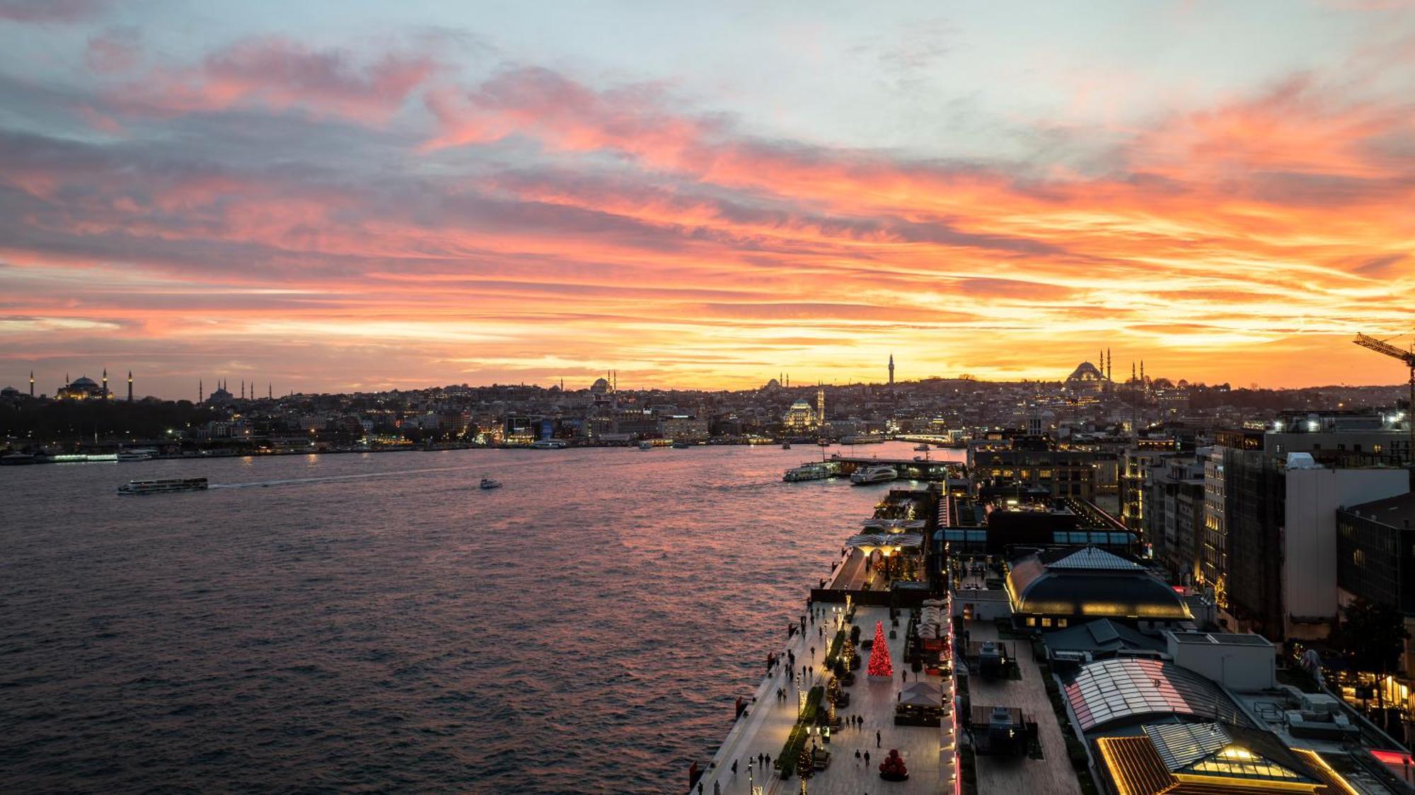 Dream Inn Karakoey Bosphorus Istanbul Exterior foto